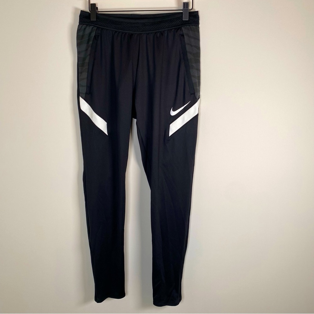 Nike Dri-Fit Women's Athleisure FlyVent Pull On Jogger Sweatpants Size Small NWT